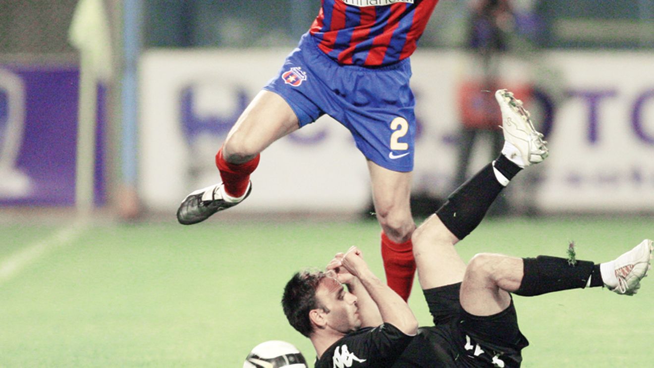 „Lăcătuș nu trebuie demis!"**