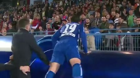 Reacția lui Săpunaru după ieșirea nervoasă de la meciul cu Steaua: "Am fost permanent jignit și s-au adus injurii chiar și familiei mele, pe tot parcursul jocului"