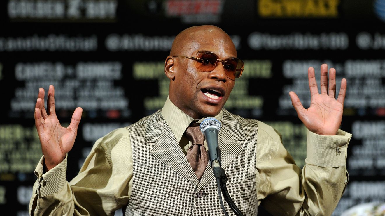 Floyd "Money" Mayweather despre Lucian Bute: "Asta trebuie să le arăți oamenilor!" Cuvintele fostului campion mondial despre român. VIDEO