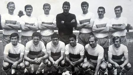 A murit fotbalistul care s-a antrenat pe furiș, deși era interzis, chiar în ziua în care a fost înmormântat Gheorghe Gheorghiu Dej! 3 povești fabuloase cu simbolul Bacăului din anii 60. SPECIAL