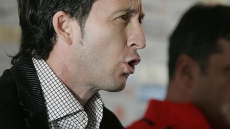 Stoica: "Pițurcă bate câmpii, fantoma mea îl urmărește pas cu pas"