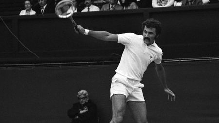 Țiriac și amintirea după 50 de ani. Blatul făcut public de fostul tenismen: "Mă, tu îți aduci aminte când te-am lăsat să mă bați de la două seturi la zero?" De ce s-a dat la o parte din fața legendei sportului alb și arcul peste timp: "La Wimbledon primeam 50 de lire"