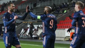 Nicolae Stanciu, ce coșmar cu Arsenal! Englezii au rezolvat în șase minute calificarea cu Slavia Praga, după un debut de senzație