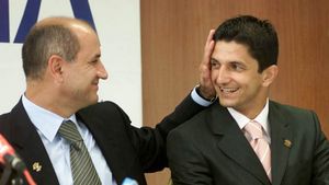 Lucescu: "Rapid trebuie să câștige campionatul și Cupa! Primul obiectiv este formarea unui grup puternic"