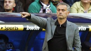 Mourinho se disculpă:** "În primele etape s-au petrecut lucruri despre care nu vreau să vorbesc!"