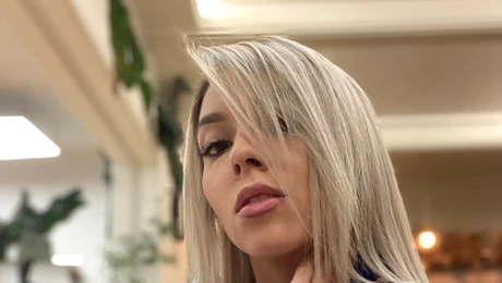 FOTO! O mai recunoști? Bernadette Szocs și-a făcut schimbare de look. Cum arată acum jucătoarea de tenis de masă