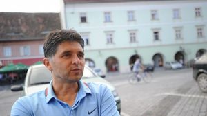 Lovitură în instanță pentru Marius Vecerdea în dosarul privind înscrierea noilor membri din conducerea Federației Române de Tenis. Vecerdea, scos cu forța din sala de judecată de gardieni