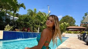 Cea mai sexy înotătoare din lume e româncă și americanii sunt topiți după ea! Imaginile cu ea se răspândesc în toată lumea. GALERIE FOTO