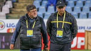 Primele trei cluburi calificate în play-off-ul Ligii 2, în opinia lui Cristian Pustai: ”E greu de crezut că mai pot coborî sub locul 6. Mai sunt trei locuri disponibile, pentru care se bat multe echipe, inclusiv Ceahlăul”