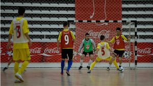 (P) Liceenii te așteaptă la meciurile finale ale Cupei Coca-Cola 2014!