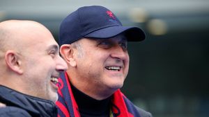 Ce a făcut Dan Șucu în clipa când s-a întâlnit cu celălalt milionar român care e patron în Serie A