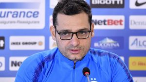 EXCLUSIV | Teja, pus sub semnul întrebării: "Nu a jucat fotbal la profesioniști, a ajuns la FCSB dintr-un anturaj". Antrenorul care-i pune la îndoială priceperea
