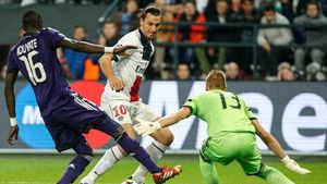 "Galop de sănătate" și fără Ibra. Suedezul e incert și pentru Ligă, dar PSG s-a impus fără probleme contra lui Lorient