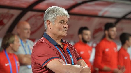 Dinamo merge la Ovidiu pentru meciul cu Viitorul! Andone: "Vreau să mă văd cu Hagi și sper să plec bucuros de acolo!"