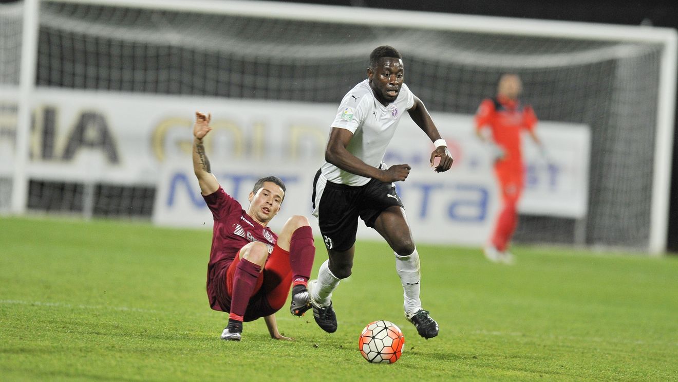 De ce a murit Rapid. Studiu de caz: Moke a "accelerat" de la 0 la 1,5 milioane de euro în 9 luni. Moraru s-a zbătut, astă-iarnă, să-l dea gratis la Voluntari, Steaua i-a pus acum clauză cât o treime din datoriile giuleștenilor | DOCUMENTE