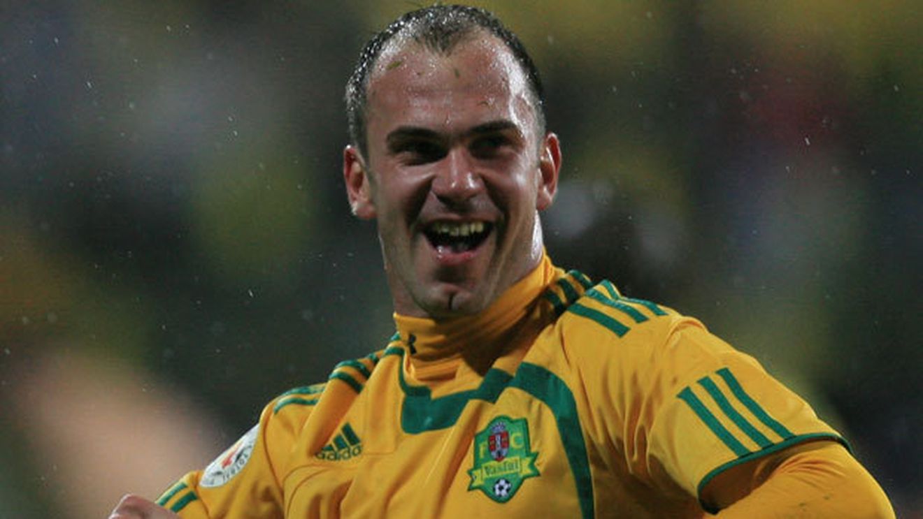 EXCLUSIV Primele declarații ale lui Pavlovic ca jucător al Rapidului:** "Am ajuns la un club cu suporteri adevărați"