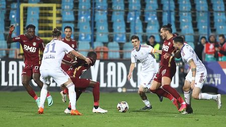 2 echipe din Premier League se bat pentru atacantul care a făcut furori în Superliga