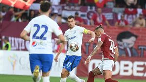 Ionuț Larie își face mea culpa după Rapid - Farul 3-1. „În apărare am fost dezastruoși! Încasăm goluri pe bandă rulantă!”