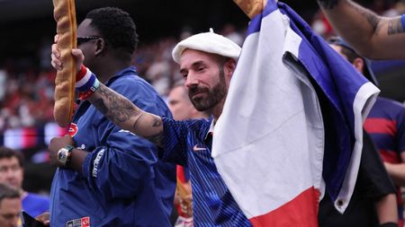 „Un minut de reculegere pentru Franța, care e moartă!”. Argentinienii au sărbătorit eliminarea „cocoșilor” de la Cupa Mondială