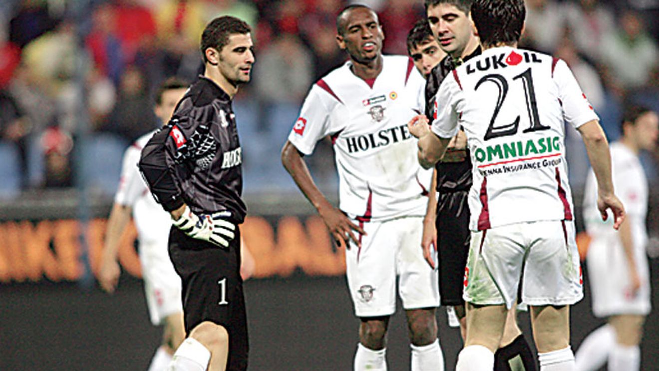 La Bozovic nu a contat?