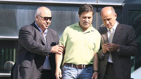 Copos: „I-aș da bani să plece!"