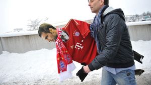 Guardiola îi tratează pe nemți ca pe șeici!** Dacă nu îi ies transferurile lui Suarez și Falcao, are pregătită soluția "2 în 1"! Achiziția ideală pentru Bayern Munchen