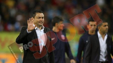 Pe placul lui Gigi:** Ilie Stan a făcut 3 schimbări în primul 11! Cum s-a transformat Steaua față de "era Levi"