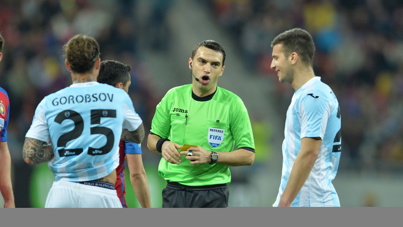 Situație de neimaginat într-un fotbal cu pretenții. Arbitrii din Liga 1 fluieră pe datorie: "Nu au primit niciun barem de la începutul campionatului". Reacția Federației