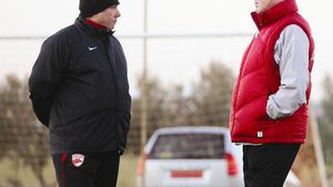 Supărați pe Andone**