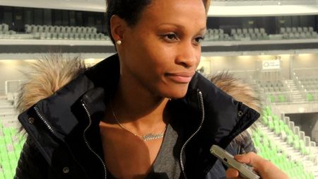 HCM Baia Mare a trimis o adresă către Consiliul Național pentru Combaterea Discriminării, după scandalul de rasism de la meciul cu HC Zalău. Reacția dură a lui Allison Pineau: "Idioți sunt peste tot"