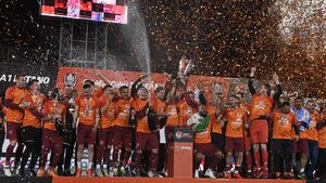 Clujenii anunță hegemonia CFR-ului și "trimit săgeți" spre FCSB: "Noi petrecem, alții dorm că sunt supărați...Îi lăsăm pe ei să joace și poate săptămâna viitoare o să câștige, cât noi suntem în vacanță" 