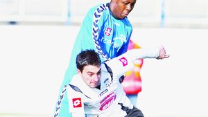 Primul transfer pentru Dinamo!** Zie Diabate și Cristi Pulhac vor avea concurență serioasă pe postul de fundaș stânga