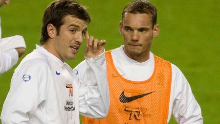 Sneijder: "Van der Vaart vrea să vină la Real Madrid"