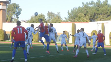 Absență importantă pentru FCSB în meciul cu Beșiktaș. A răcit în cantonamentul din Antalya