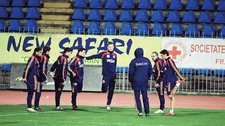 Trei schimbări în primul „11"