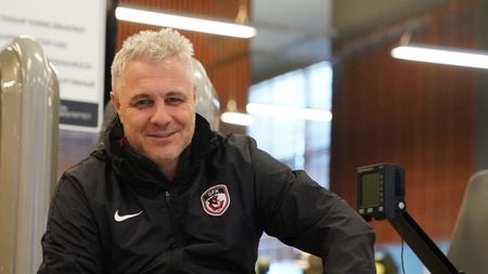 Marius Șumudică îi propune un jucător selecționerului Mirel Rădoi: „Naturalizează-l, a făcut un meci senzațional!” | EXCLUSIV