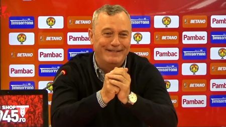 Fabulos! Mircea Rednic i-a cântat fotbalistului care a spus că vrea să învețe imnul Rapidului: „De la Dunăre la Sena...” + VIDEO