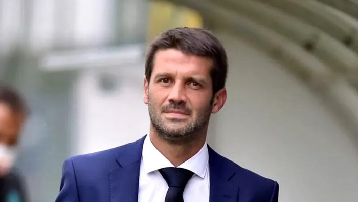Cristi Chivu, ofertă bombă de la Dan Șucu pentru a deveni antrenor la Rapid! Soția Adelina Chivu se opune: „Nu cred că vrea ea”