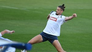 Florin Manea, atac împotriva lui Viorel Moldovan în cazul lui Radu Drăgușin: „S-a dat în Hagi, s-a dat în Balaci, se dă în cei mai buni”