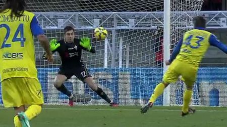 A greșit în ultima etapă, dar este încurajat de o glorie a Fiorentinei: "Tătărușanu este mai bun decât Neto"