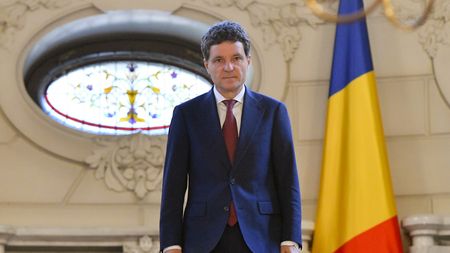 Nicuşor Dan a dat verdictul despre lupta FCSB - CSA Steaua: „Să separăm fotbalul de clubul Armatei!”