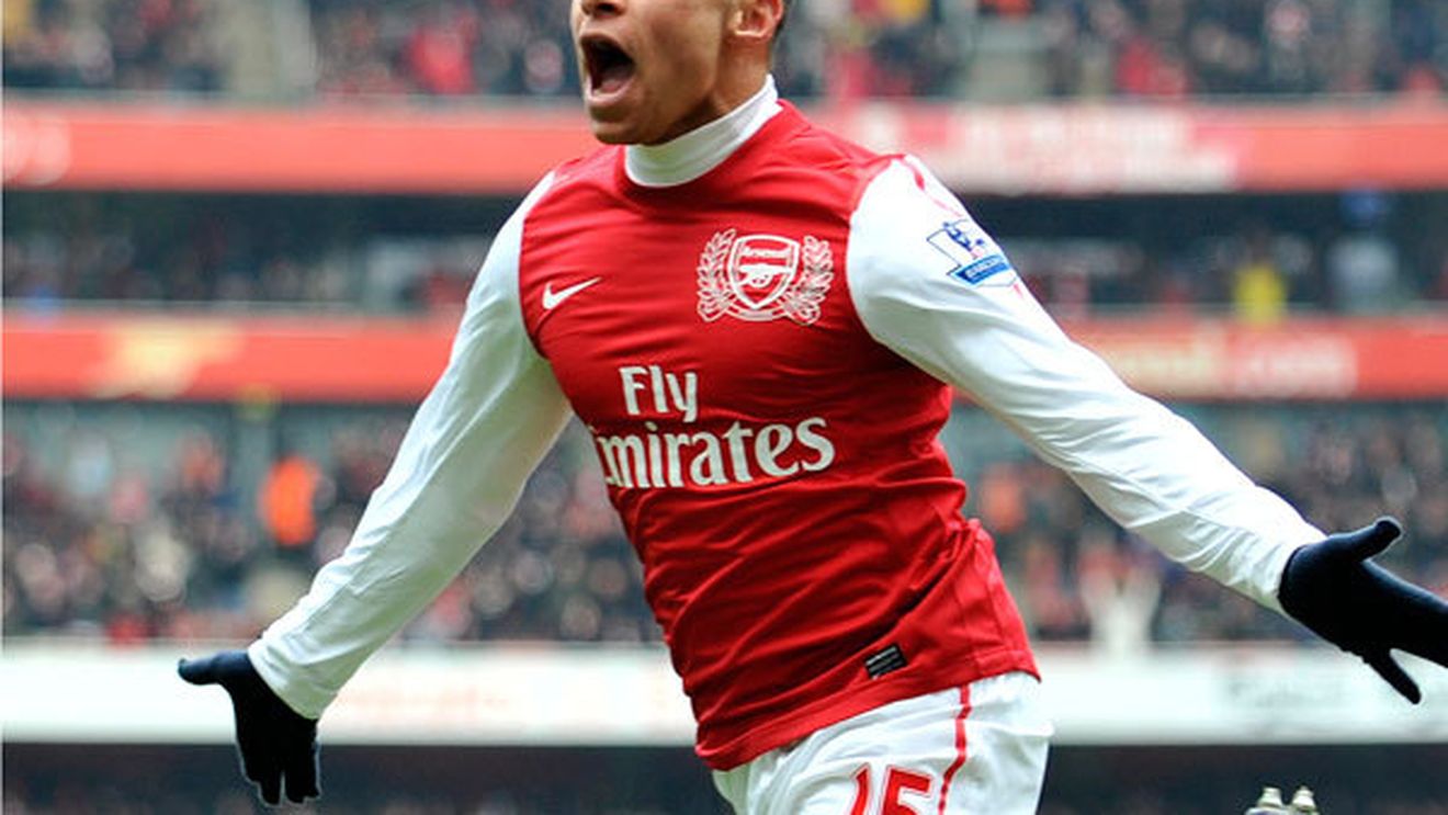 A marcat prima dublă pentru "tunari"!** Wenger se teme să nu piardă noua SENZAȚIE a fotbalului din Anglia