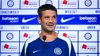 Au bătut palma! "Cadoul" primit de Cristi Chivu la Inter după cele 5 victorii consecutive