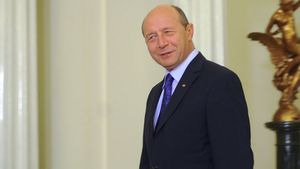 Președintele Traian Băsescu a avut prima reacție după "scandalul TVR":** "Românii trebuie să vadă integral Euro și Olimpiada, TVR trebuie desființată și reînființată"