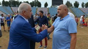 Dezvăluiri după aproape patru decenii despre marea echipă a Stelei de la finalul anilor 80! Gabi Balint recunoaște că l-a sabotat Anghel Iordănescu: „Mi-am dorit ca echipa să fie condusă. Nu e sportiv ce am făcut”