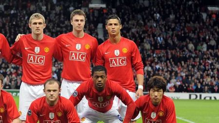 Un simbol al lui United a vrut să se întoarcă pe Old Trafford, dar "cineva" i-a închis ușa în nas: "Am vorbit cu Mourinho, chiar și fanii erau încântați..." Unde a ajuns acum