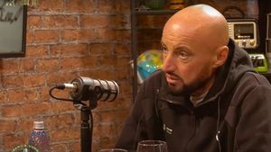 A fost patron în Liga 1, a făcut pușcărie și acum e aproape imposibil de recunoscut! Cum a ajuns să arate unul dintre cei mai controversați conducători din istoria fotbalului românesc