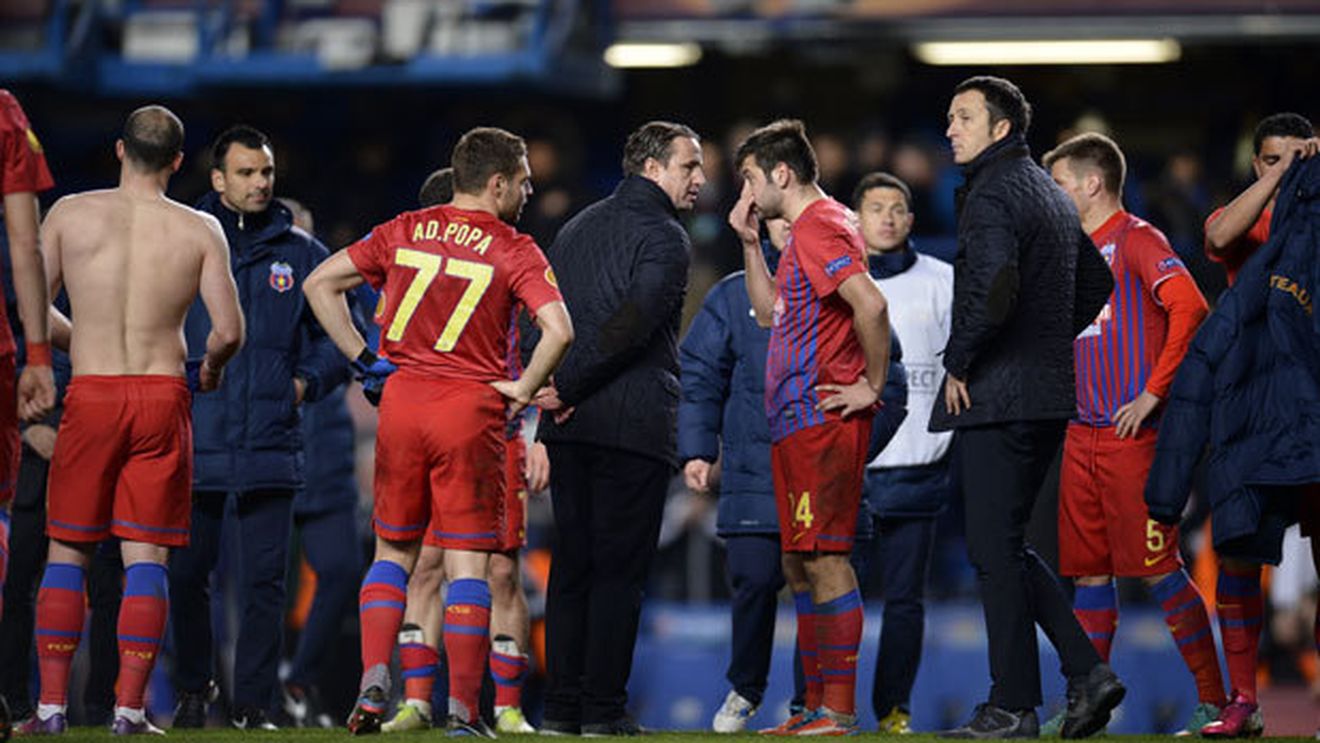 Victor Pițurcă s-a arătat nemulțumit de steliștii de la lot, Reghecampf îi oferă soluția:** "Dacă nu-s buni, să nu-i mai cheme" 