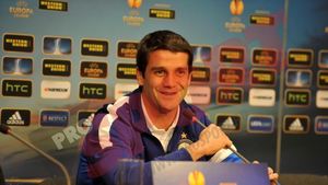 Chivu, în fața premierei:** "Sunt ușor confuz, aș juca pentru prima oară contra unei echipe românești!" Fundașul poate fi titular cu CFR