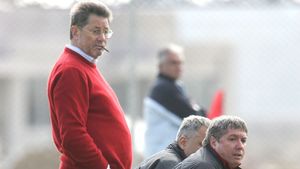 EXCLUSIV** A picat și Rednic! Dinu și Țălnar, șanse mari să antreneze pe Dinamo!